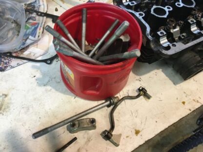  Kawasaki Concours ZG1000 cylinder head matching cam caps and bolts - Image 3